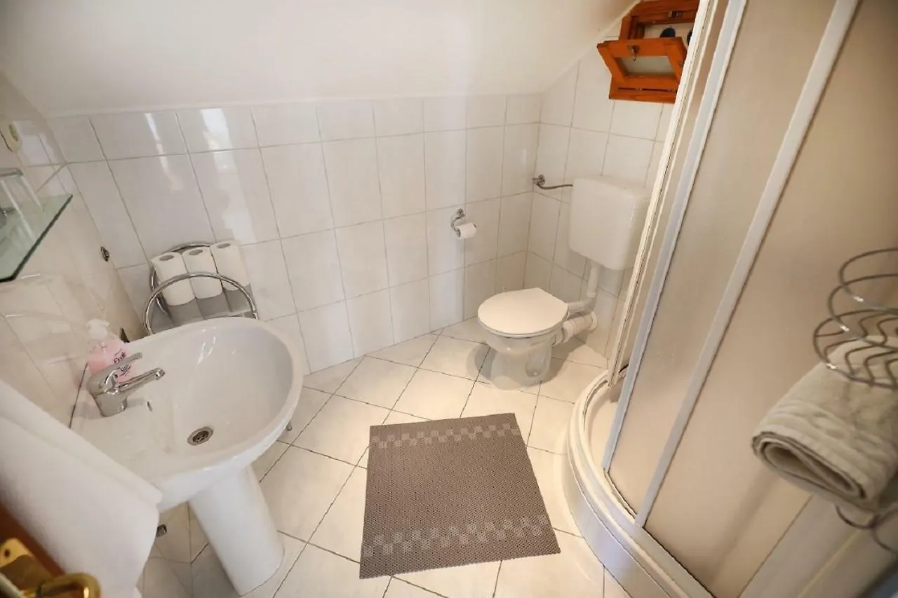 Studio Apartments Pavin Zadar